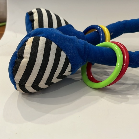 Jellycat Jellybaby Infant Baby Giraffe Chime Plush Toy - Retired - Picture 5 of 10